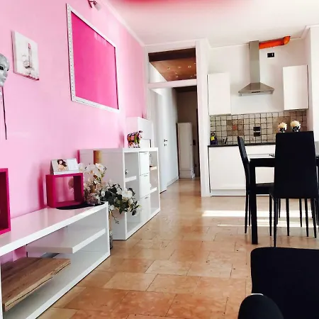 Castello * ليمونِ سول غاردا