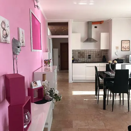 فيلة Castello