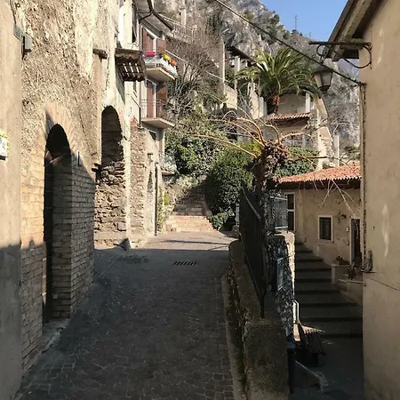 فيلة Castello