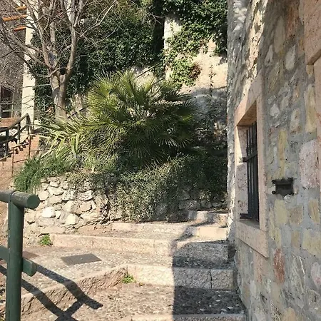 Castello فيلة *